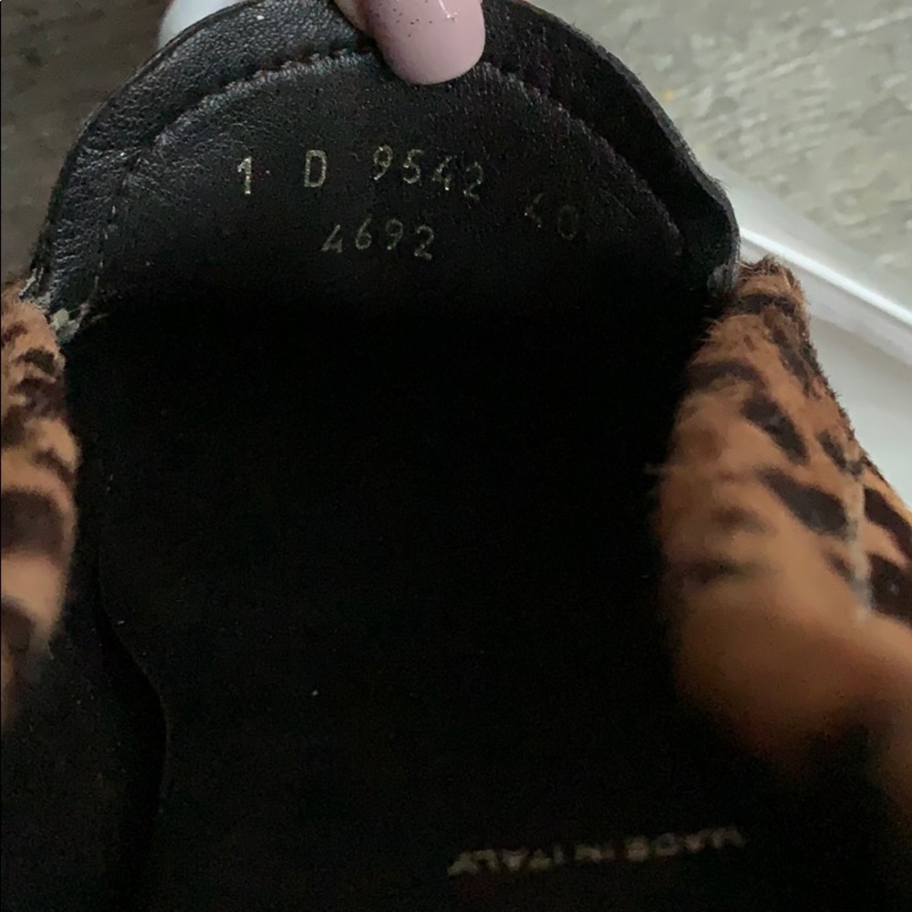 🧡🖤 Prada Moccasin Pony Hair Flats 🧡🖤 - Picture 12 of 13